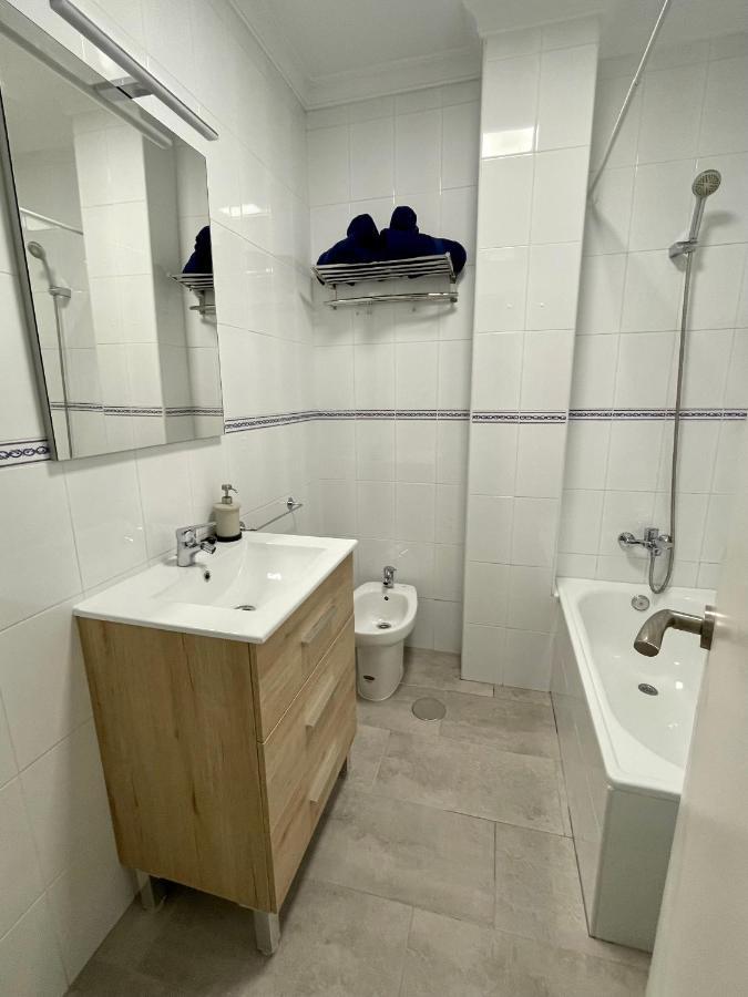 Apartamento Conil Playa & Centrico, Con Aire Acond Y Wifi -Solo Familias Y Parejas- Конил-де-ла-Фронтера Екстериор снимка
